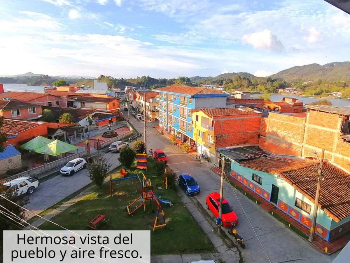 Guatape Apartamento Vista Al Embalse Экстерьер фото